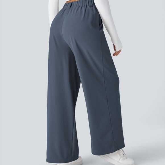 HALARA Pleated High-Waist Wide Leg Trousers in Slate - Picture 2 of 7